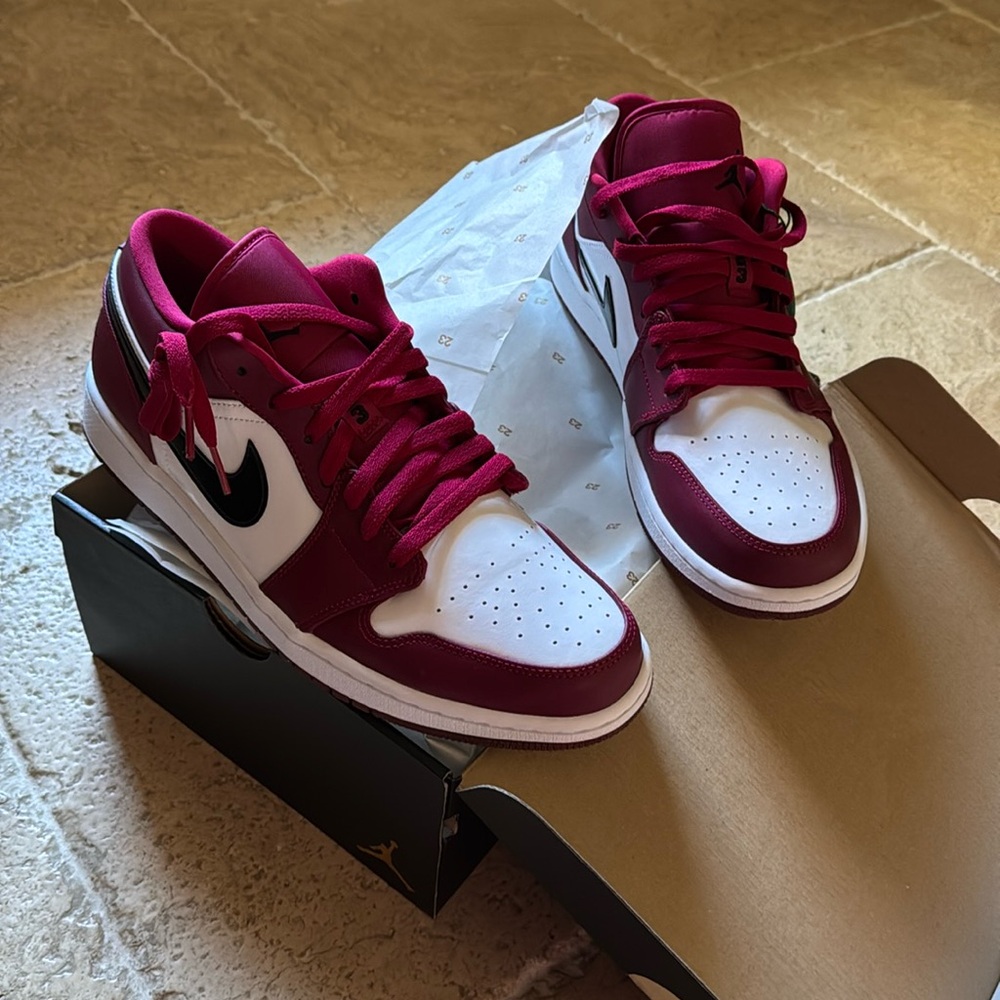 Air Jordan 1 Low